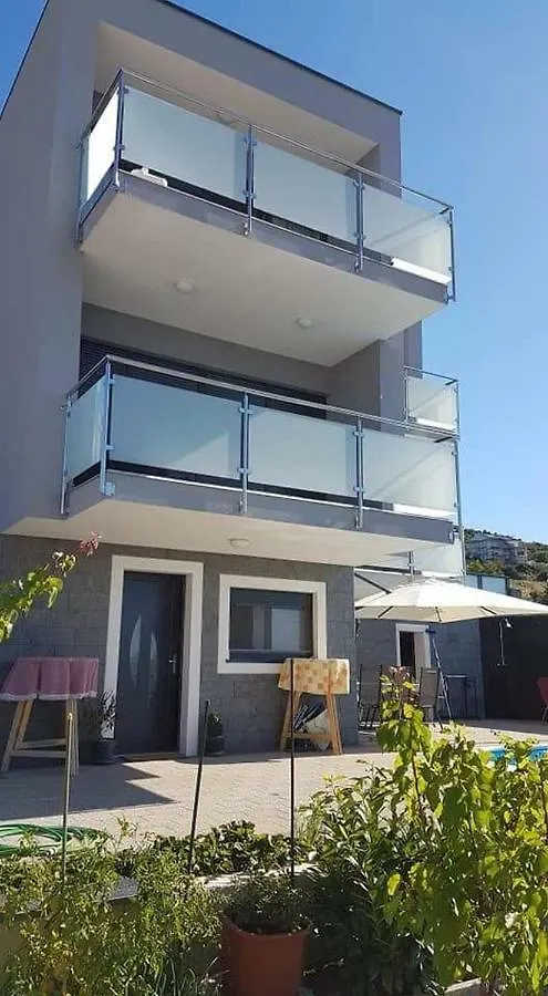 Apartment Ruza - Pool Seget Donji